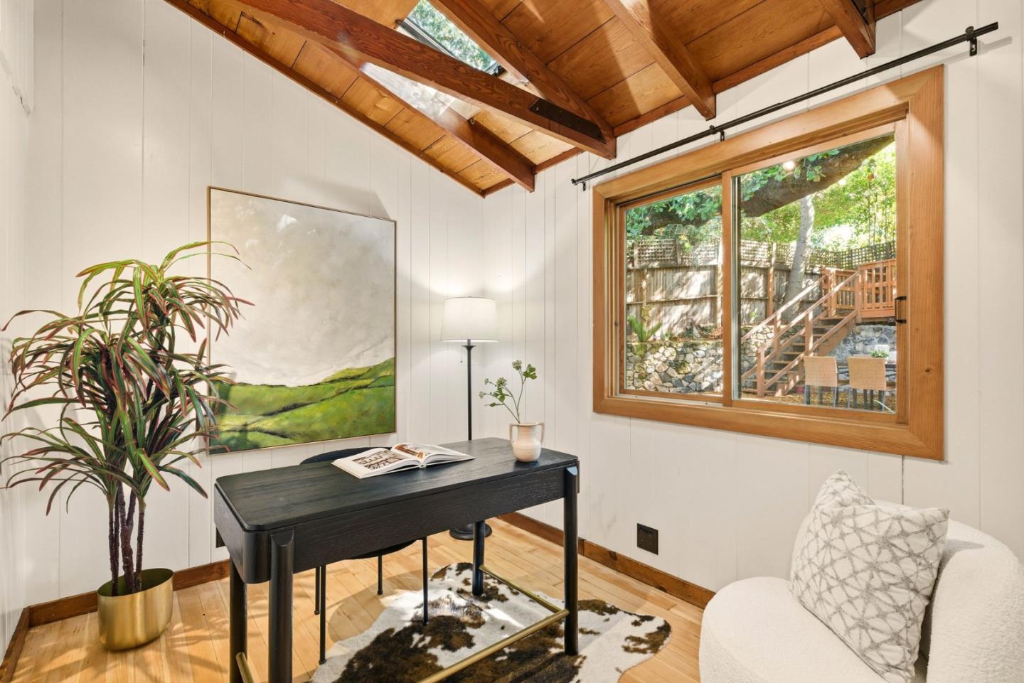 3451 Oak Knoll Drive