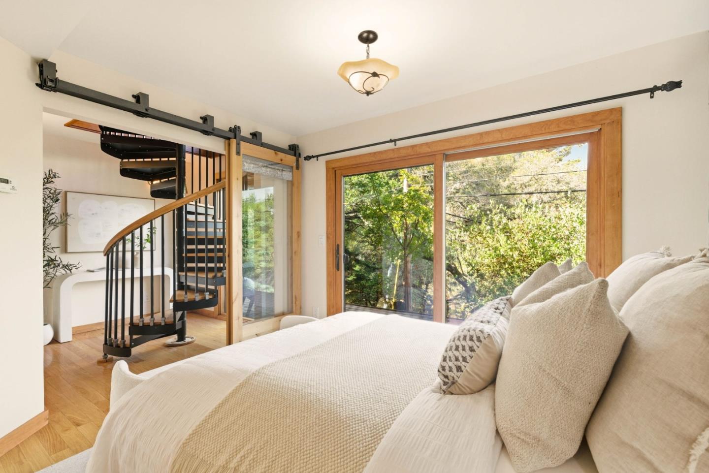 3451 Oak Knoll Drive
