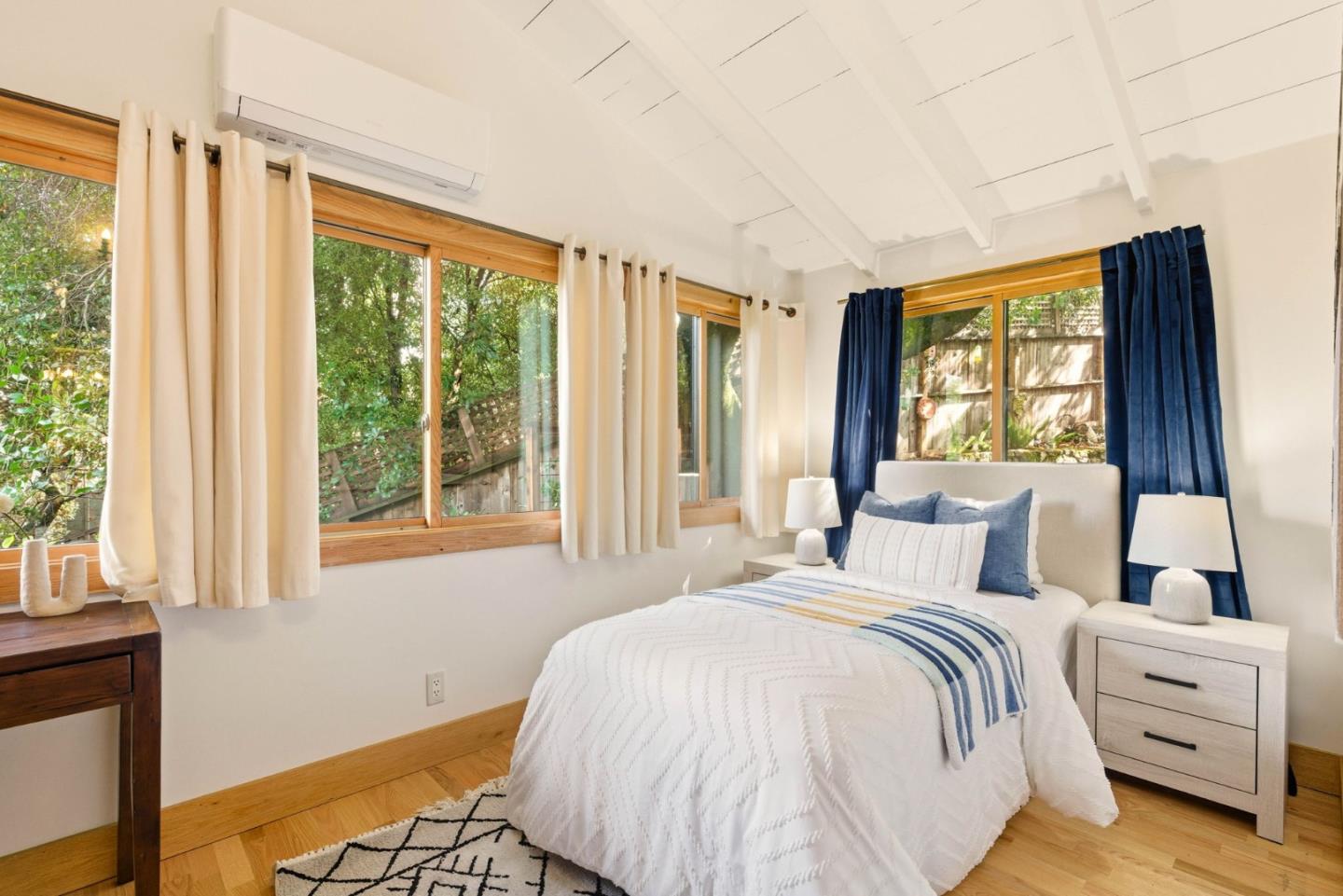 3451 Oak Knoll Drive
