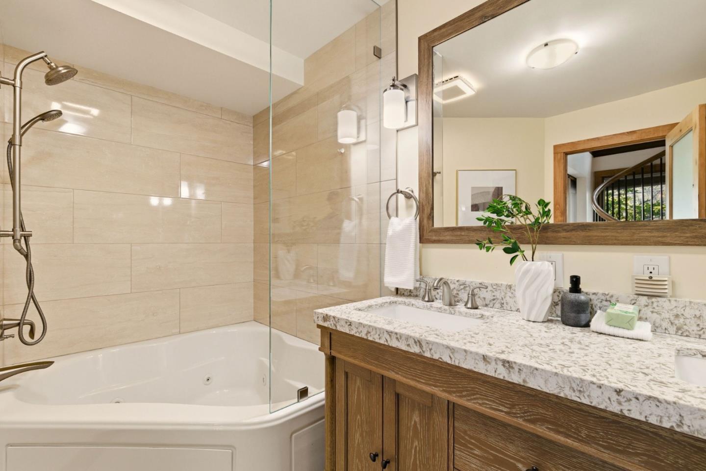 3451 Oak Knoll Drive