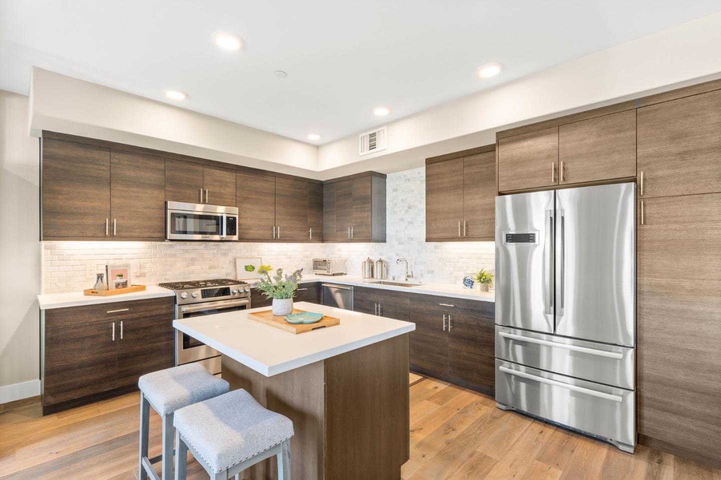 400 Mariners Island Boulevard 202