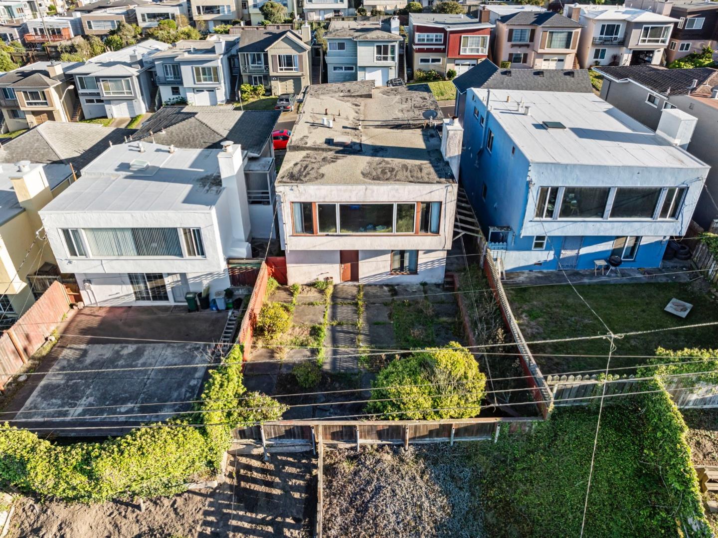 64 Crestview Avenue