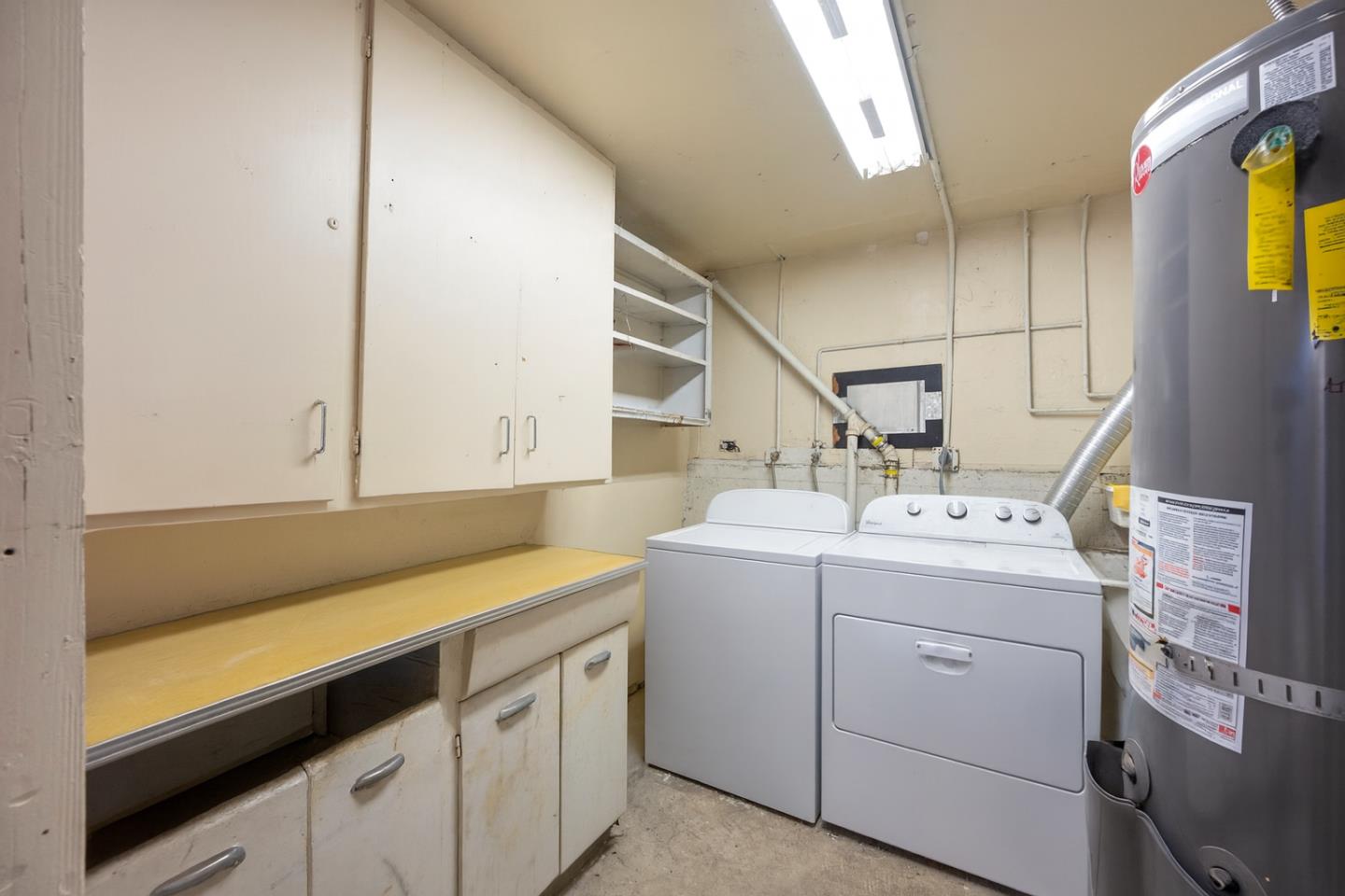 100 West 38th Avenue