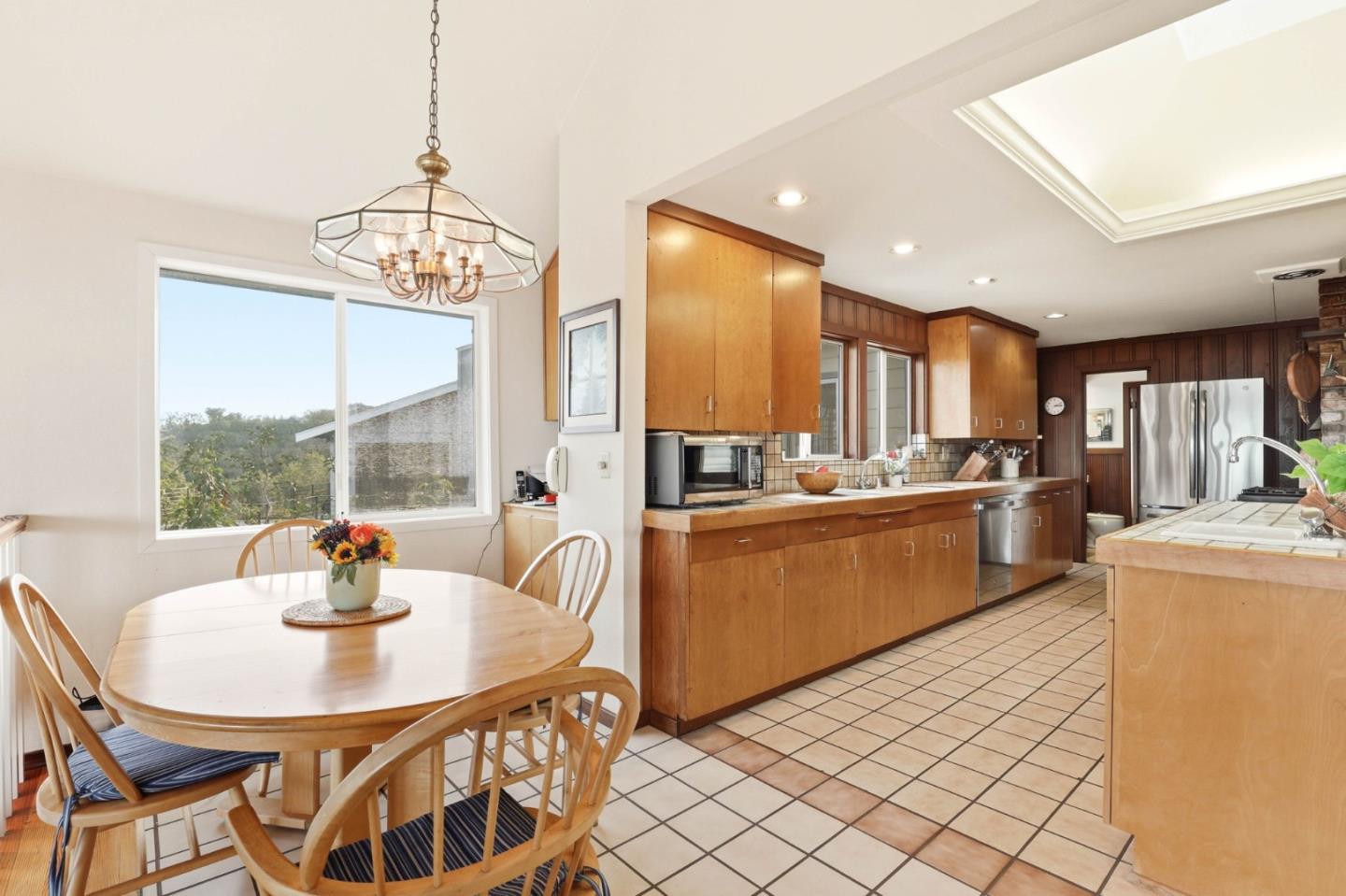 11 South Palomar Drive