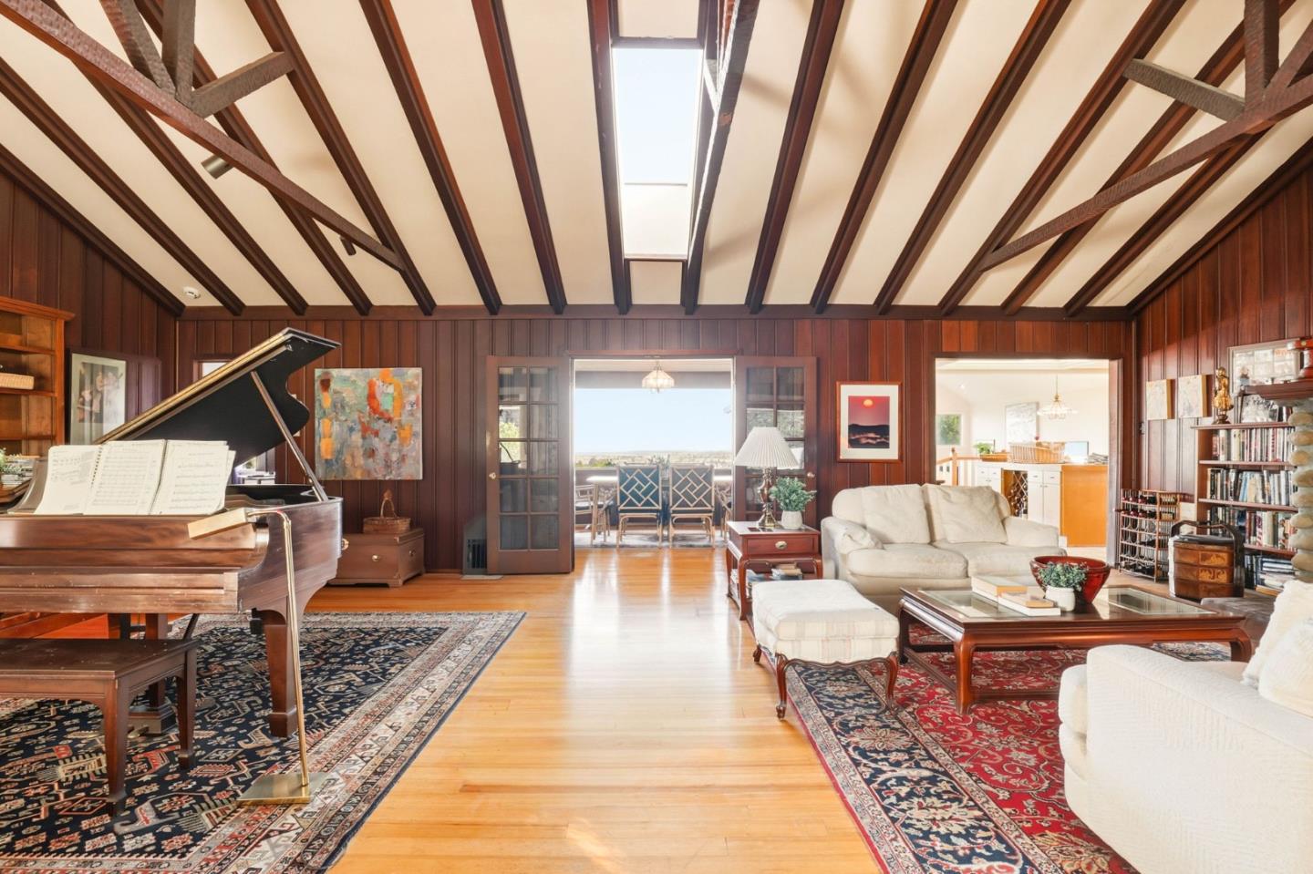 11 South Palomar Drive