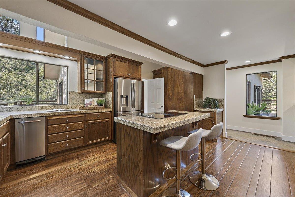 150 Winding Way