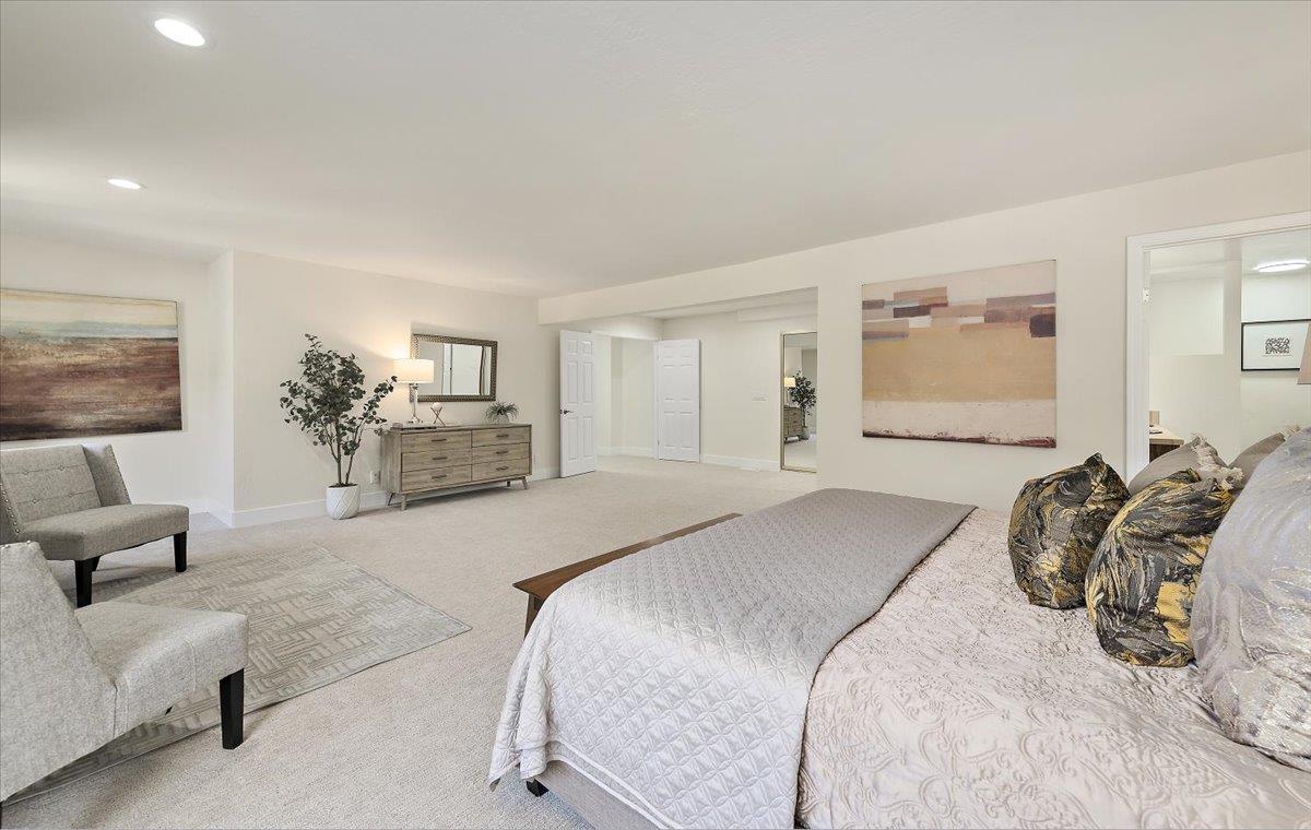150 Winding Way