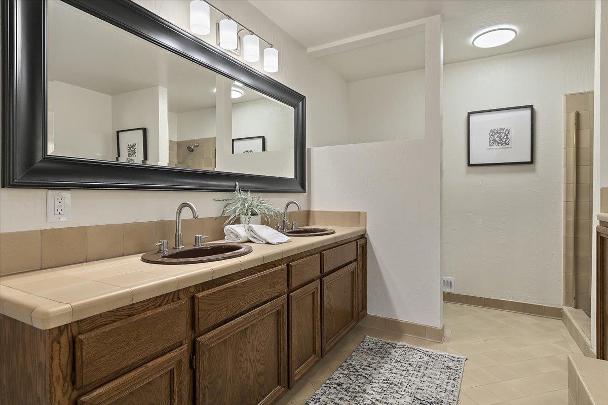 150 Winding Way