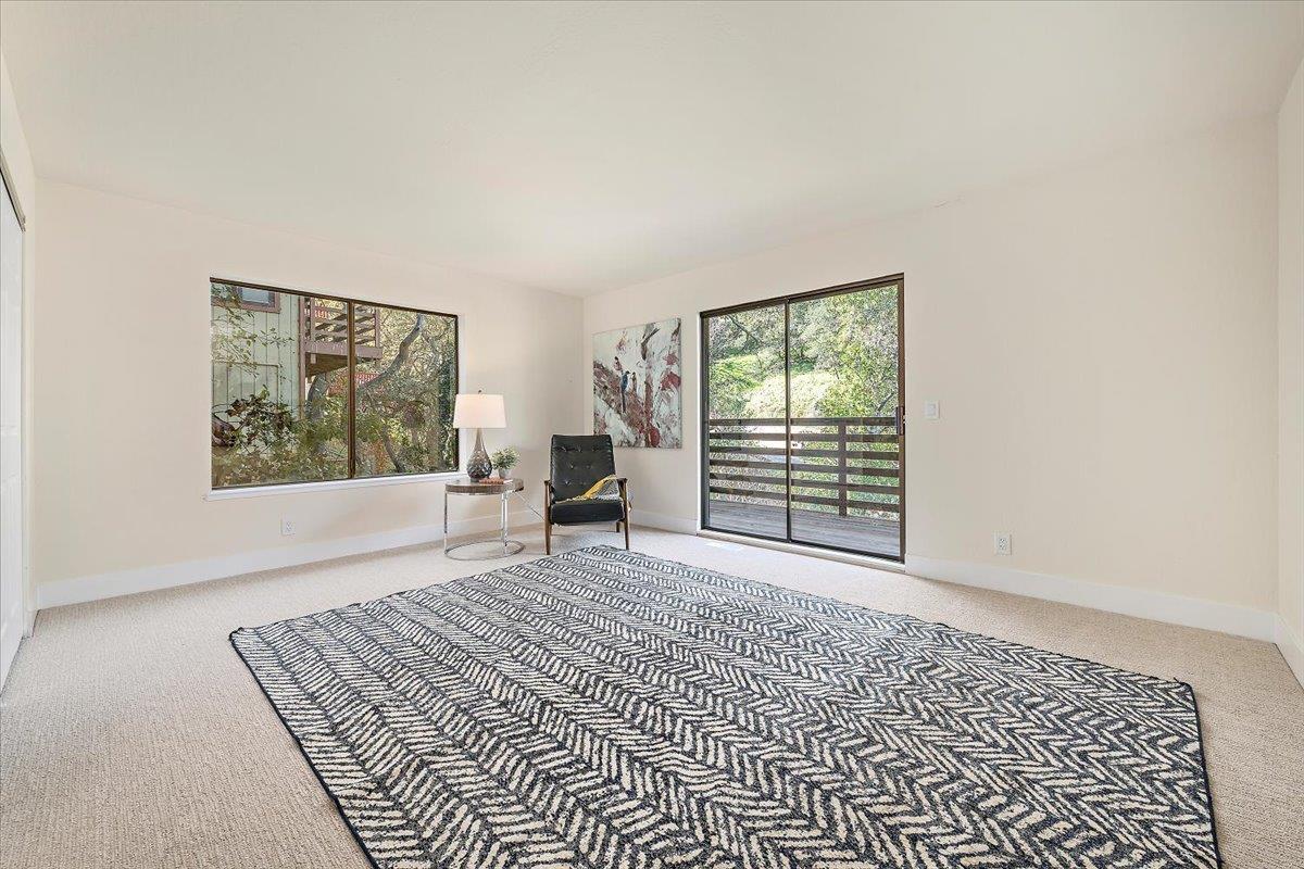 150 Winding Way