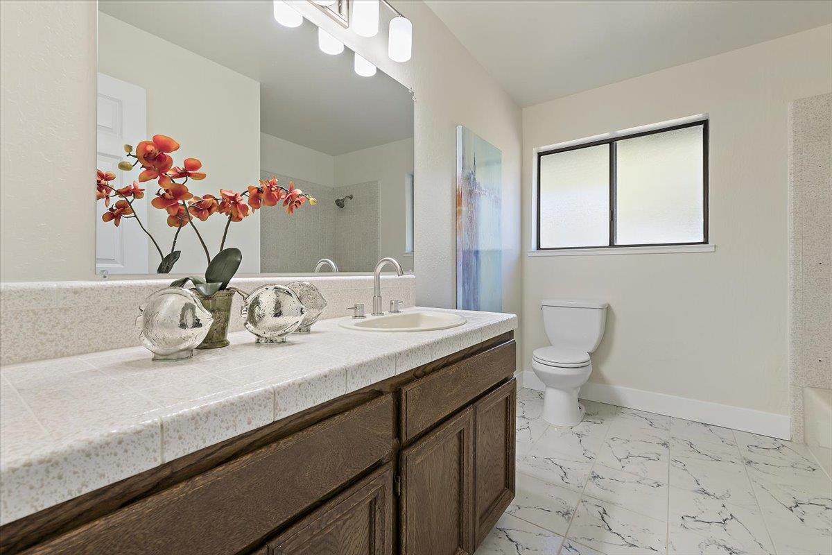 150 Winding Way