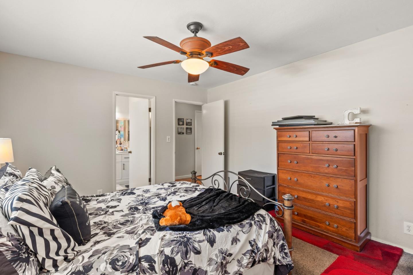 2322 Meridian Avenue