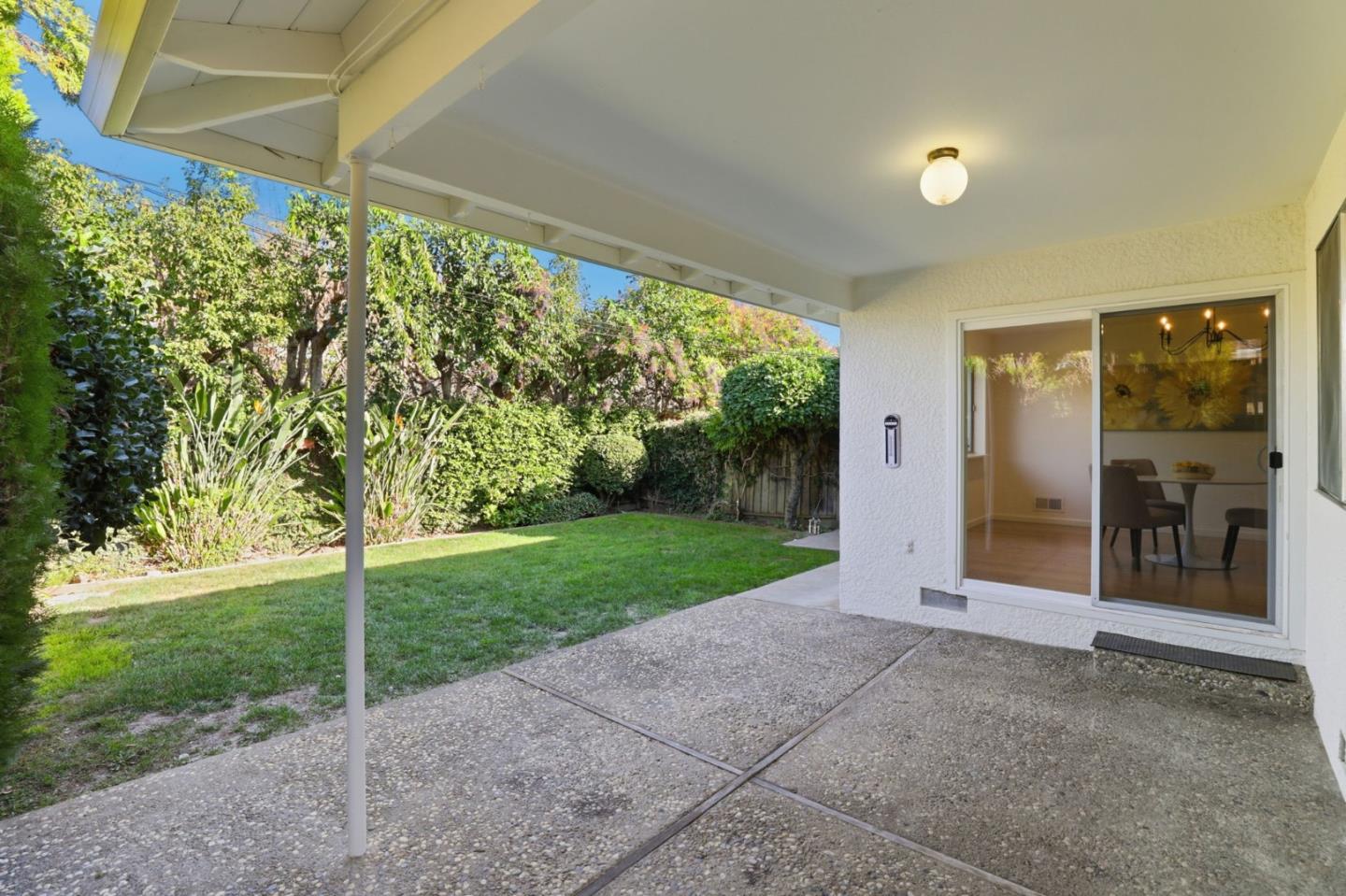 2322 Meridian Avenue