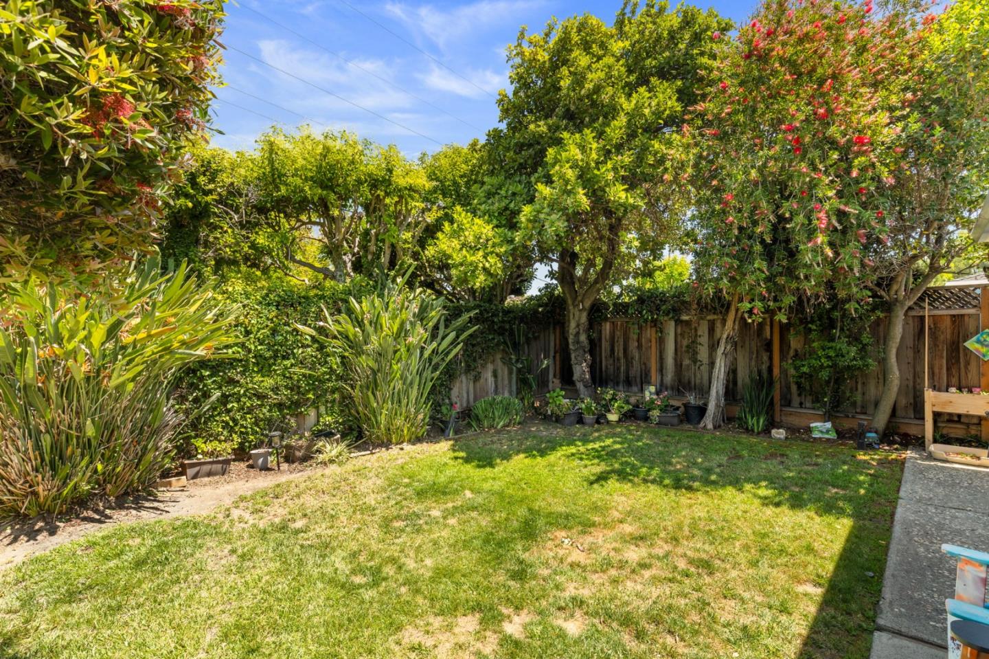 2322 Meridian Avenue