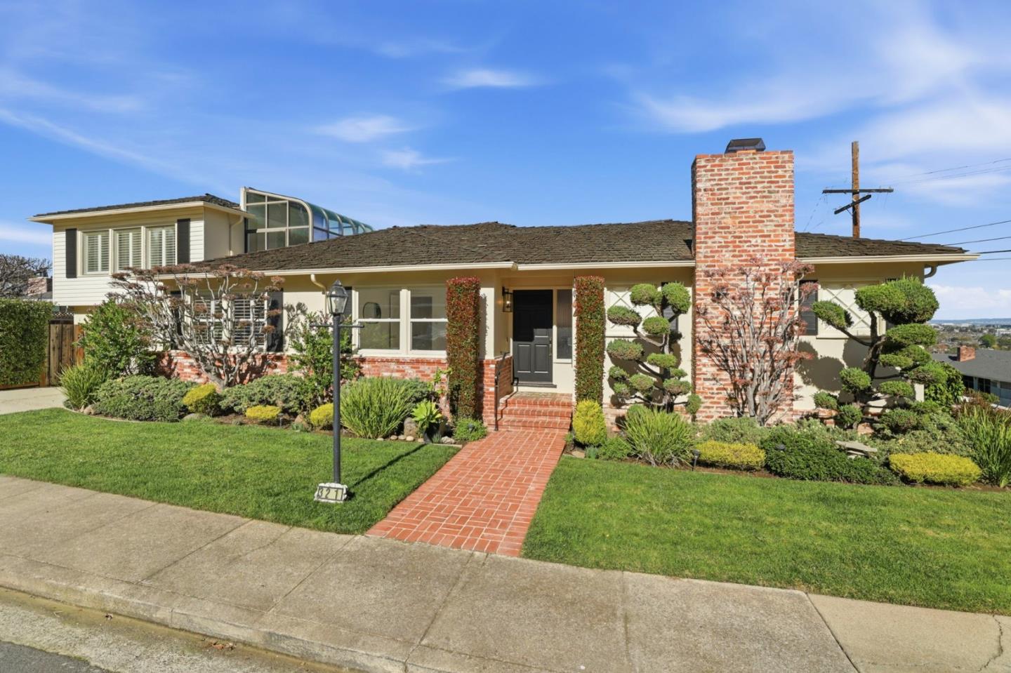 321 Malcolm Avenue