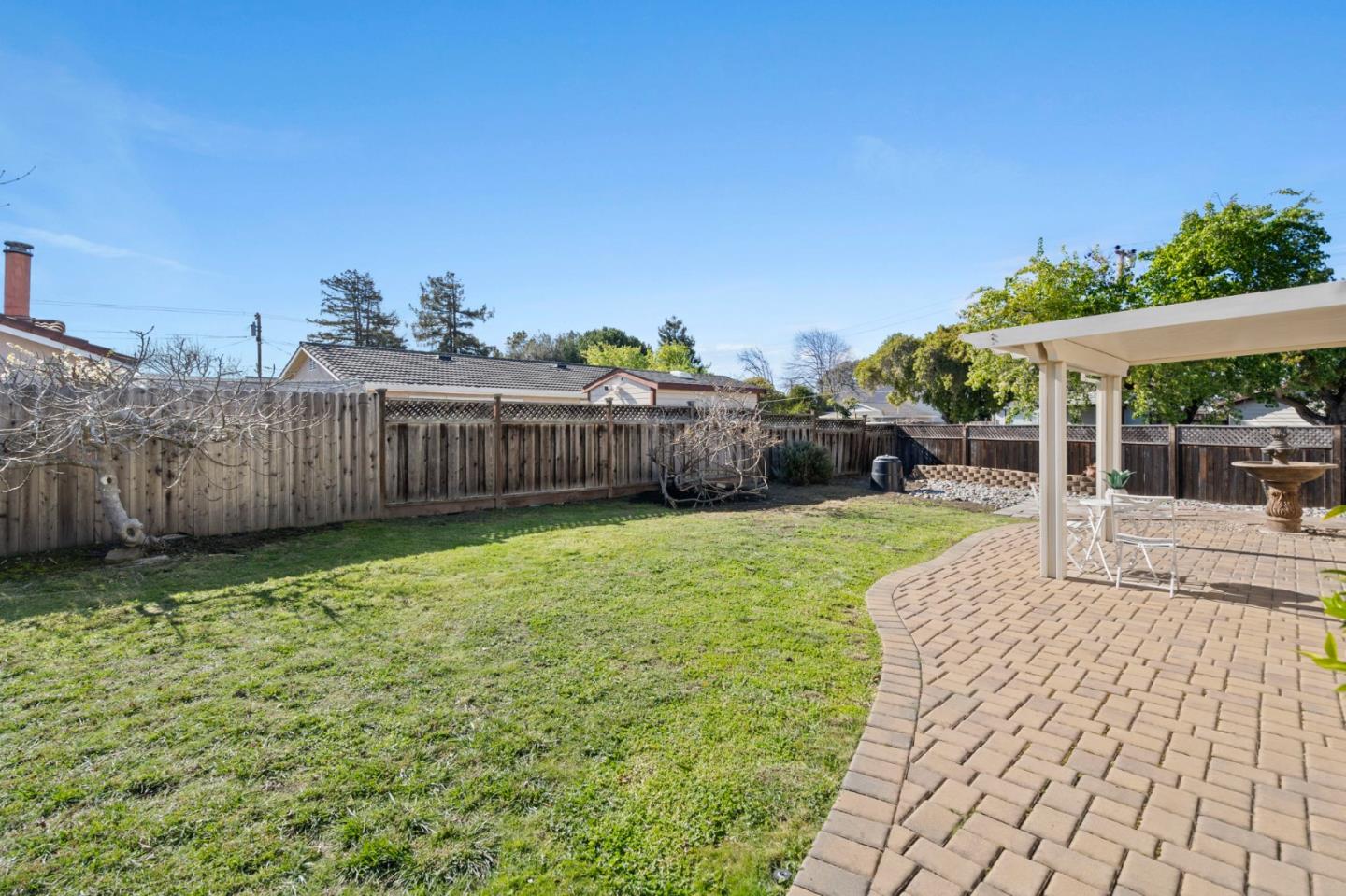 6252 Bennington Drive