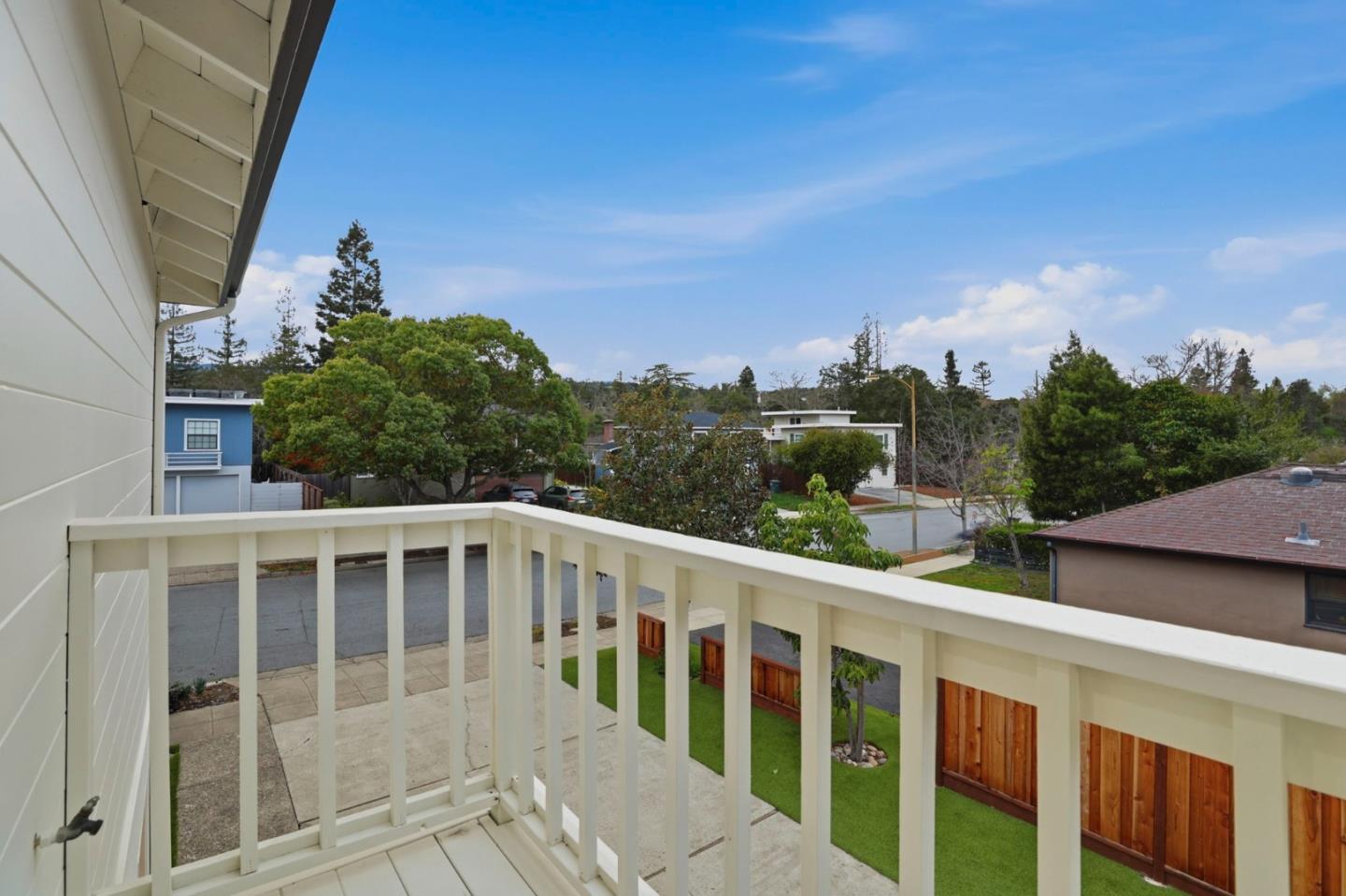 2847 Carolina Avenue