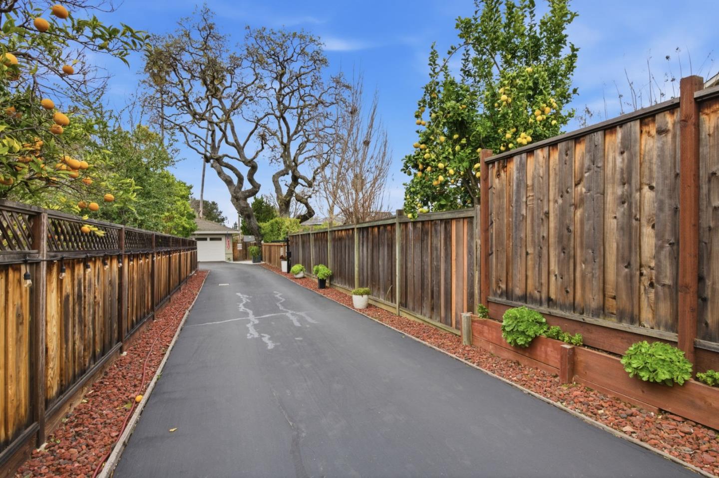 171 Santiago Avenue