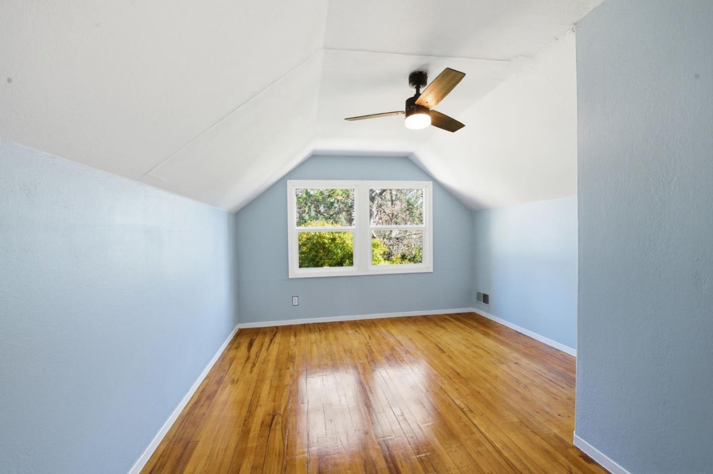 601 Palmer Lane