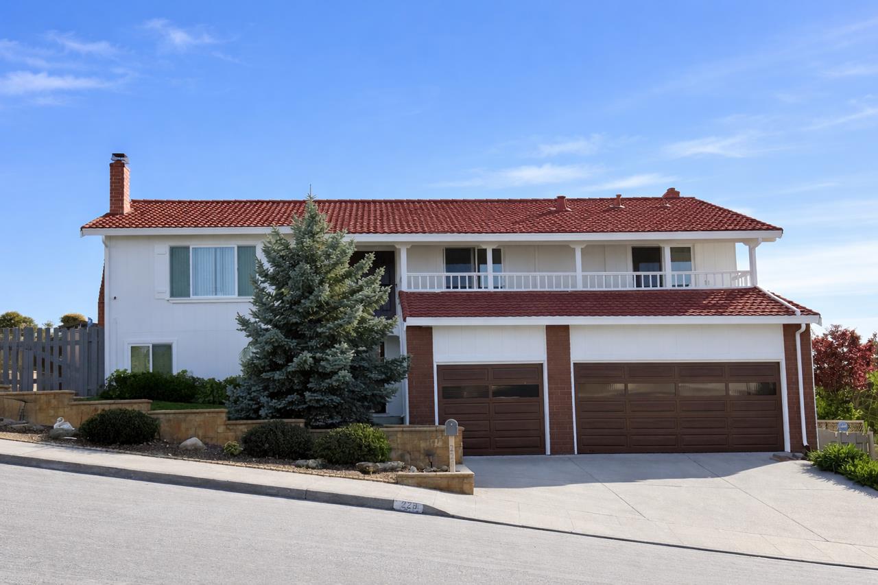 228 Crestview Drive