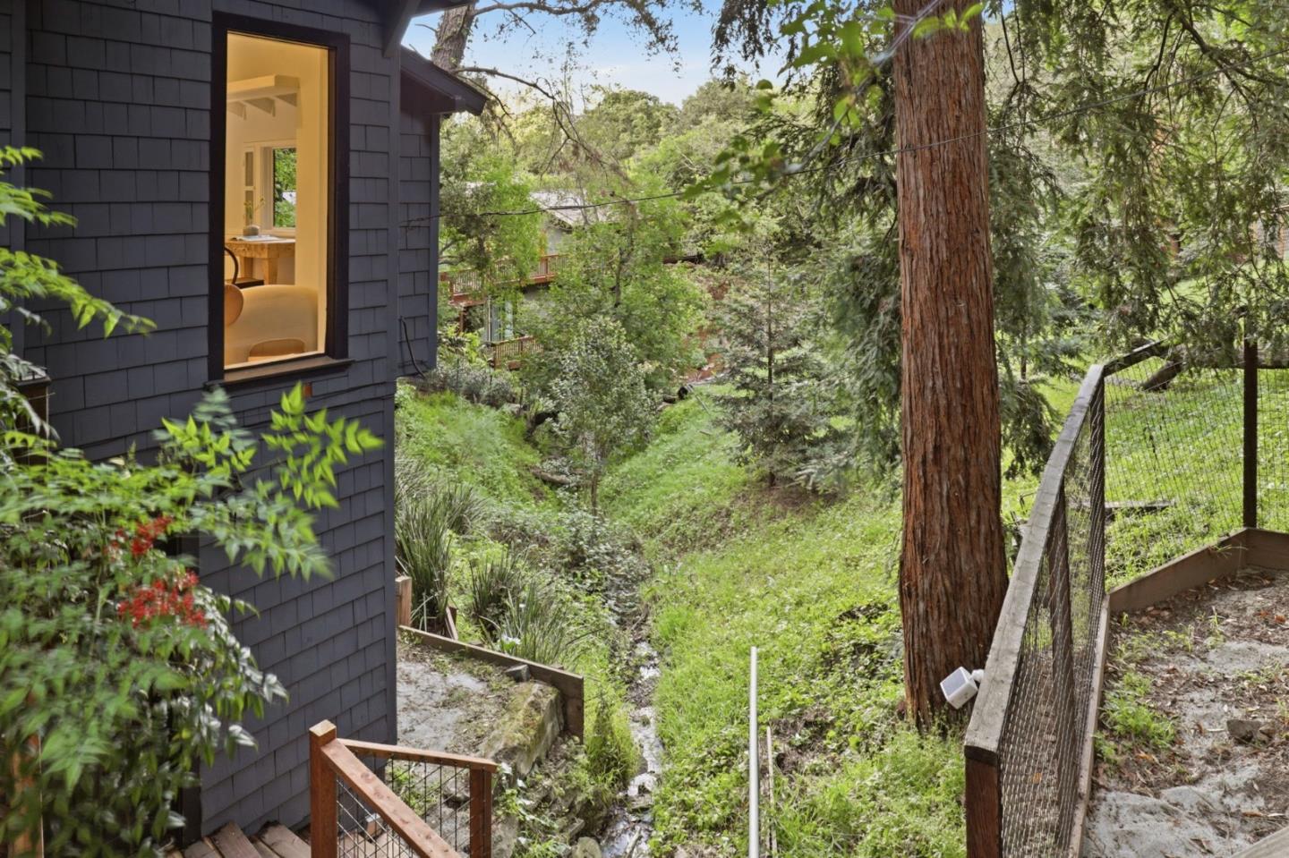 3514 Oak Knoll Drive