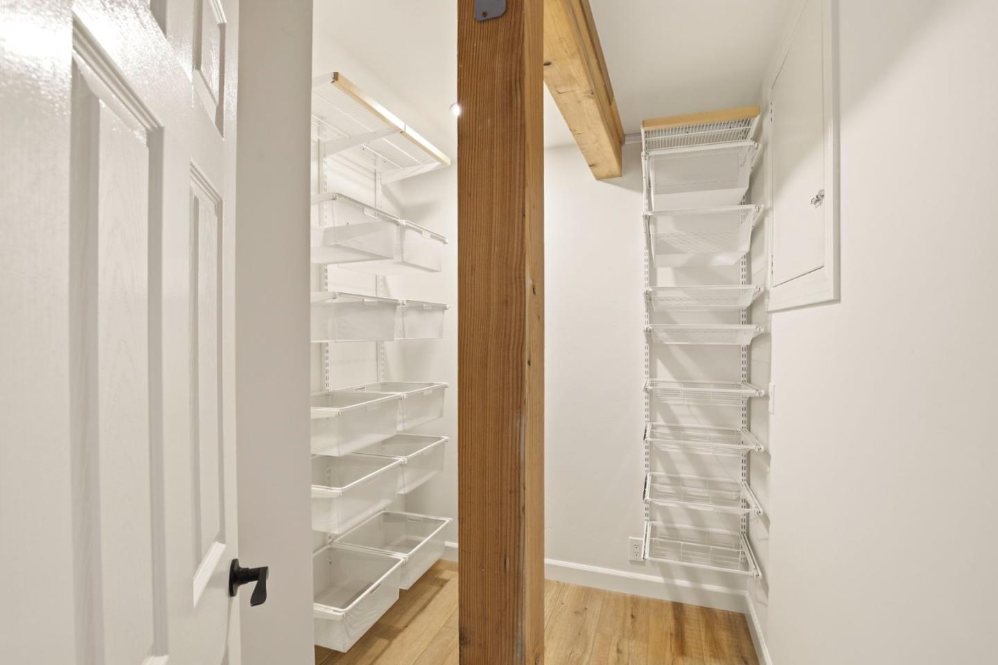 3514 Oak Knoll Drive