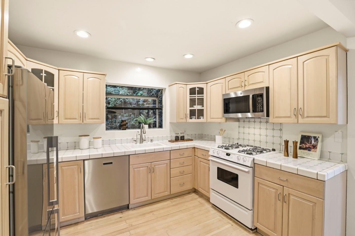 3514 Oak Knoll Drive