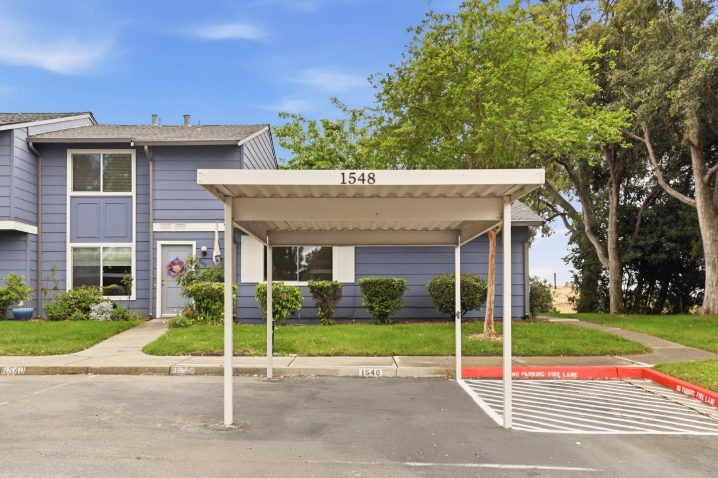 1548 Spring Valley Common