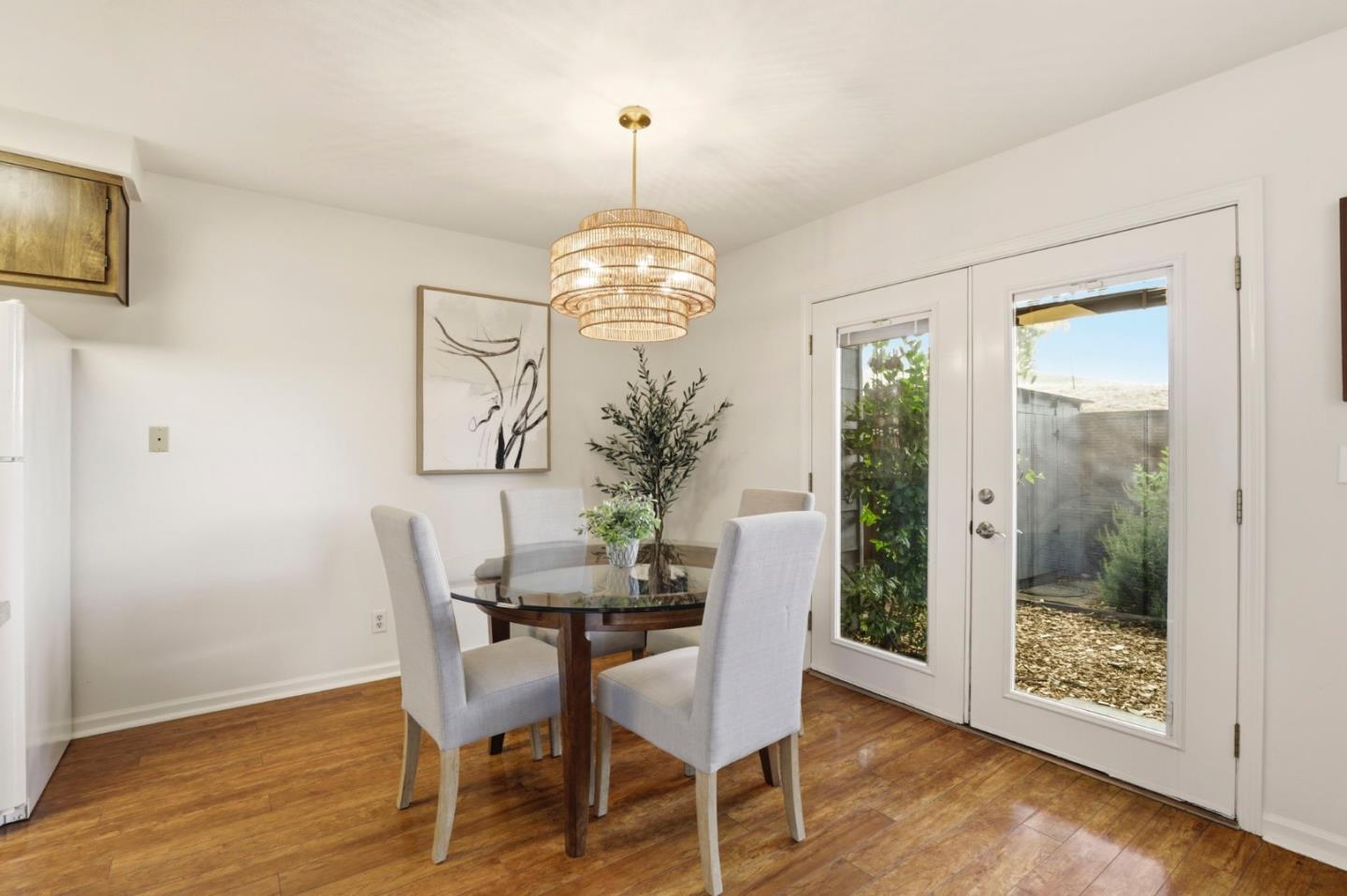 1548 Spring Valley Common