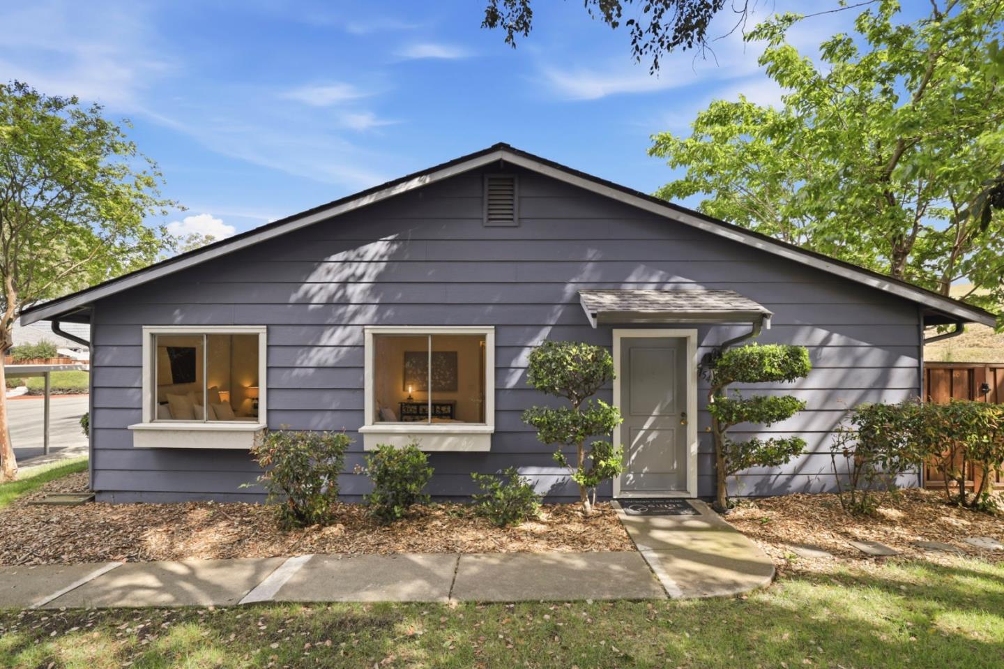 1548 Spring Valley Common