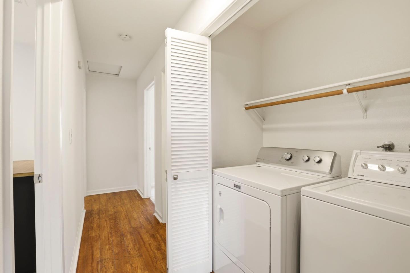 1548 Spring Valley Common