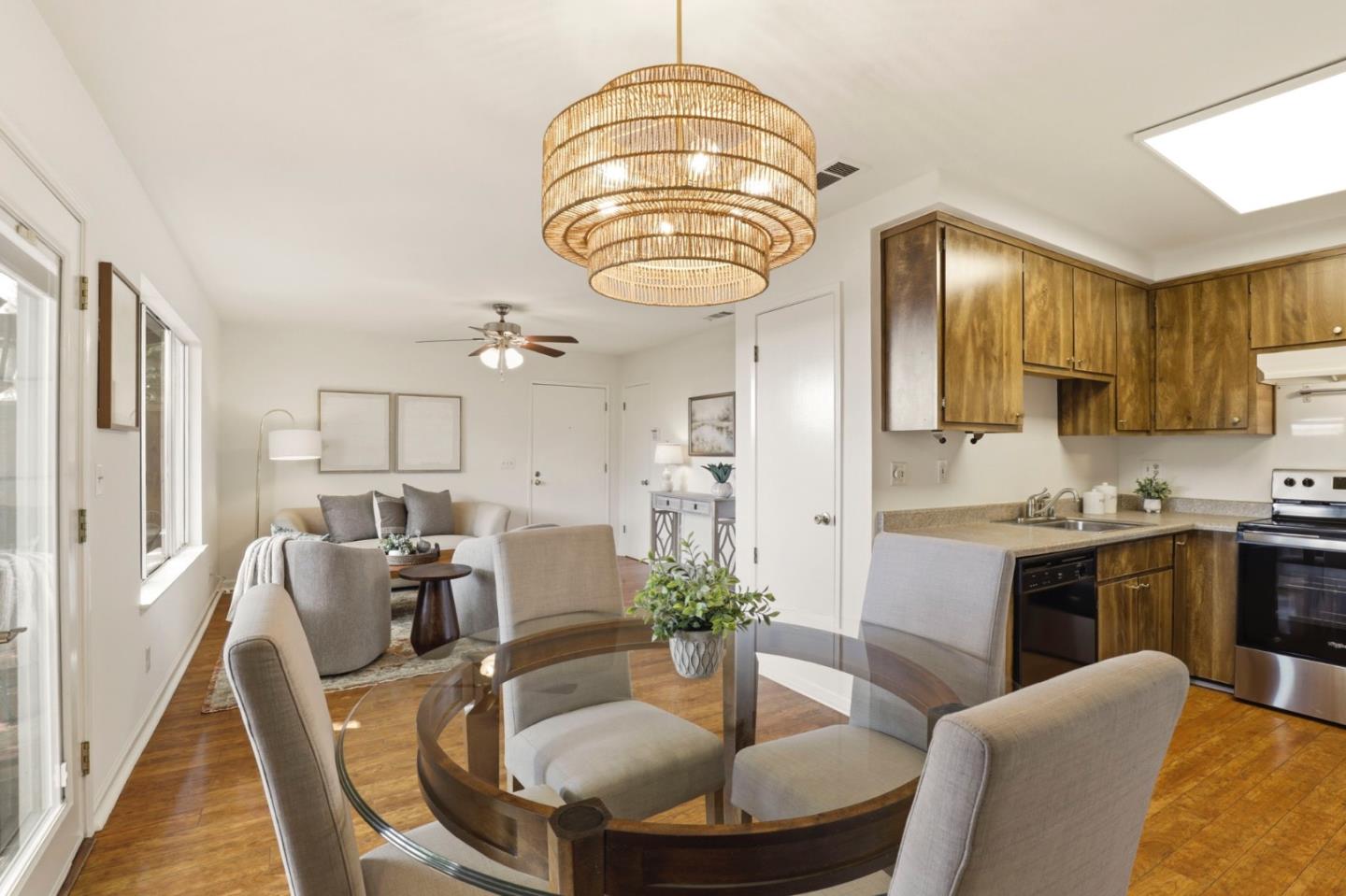 1548 Spring Valley Common