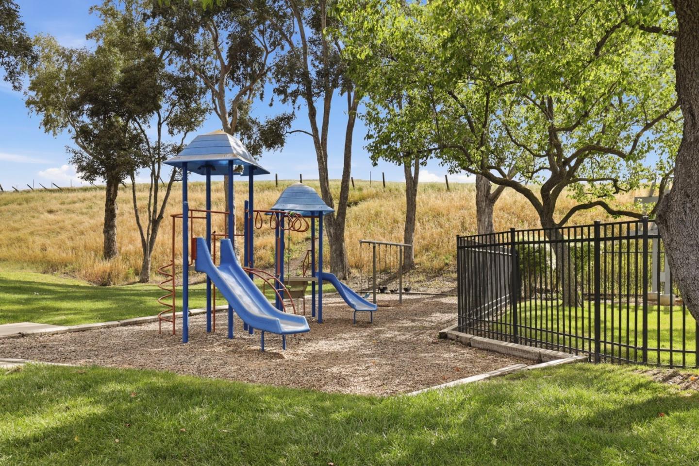 1548 Spring Valley Common