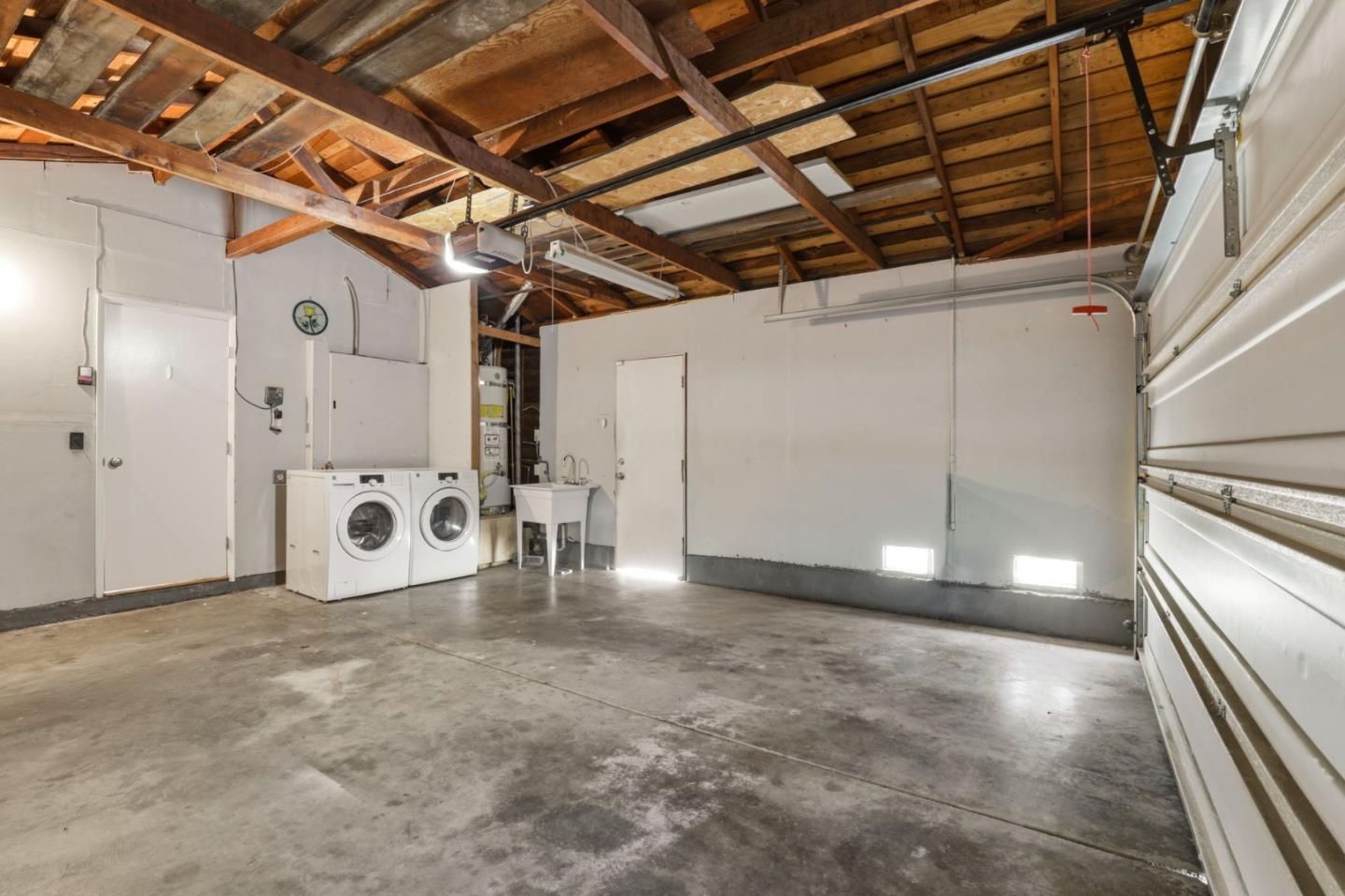 4920 Everglades Park Drive