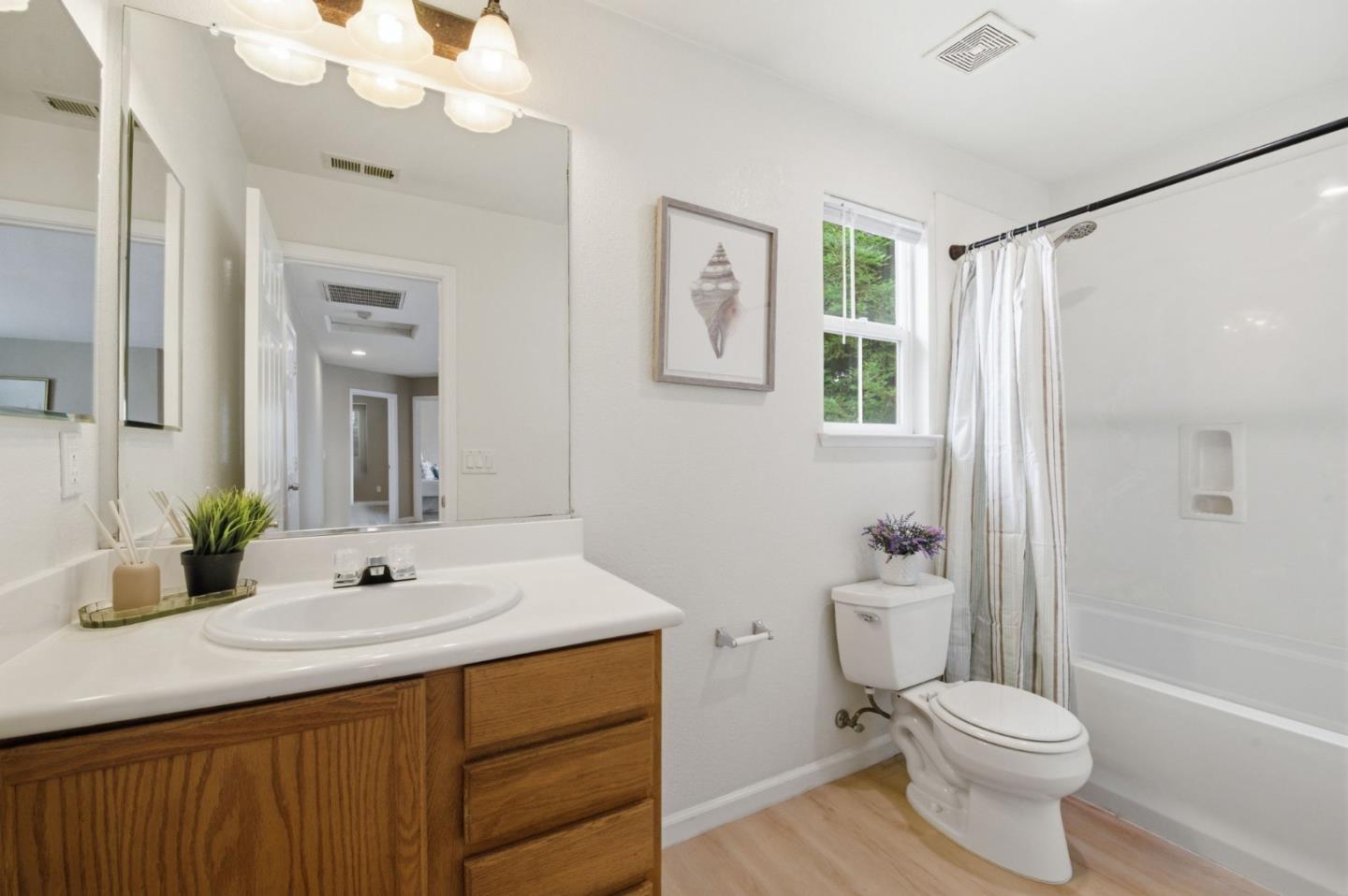 23 Willet Court