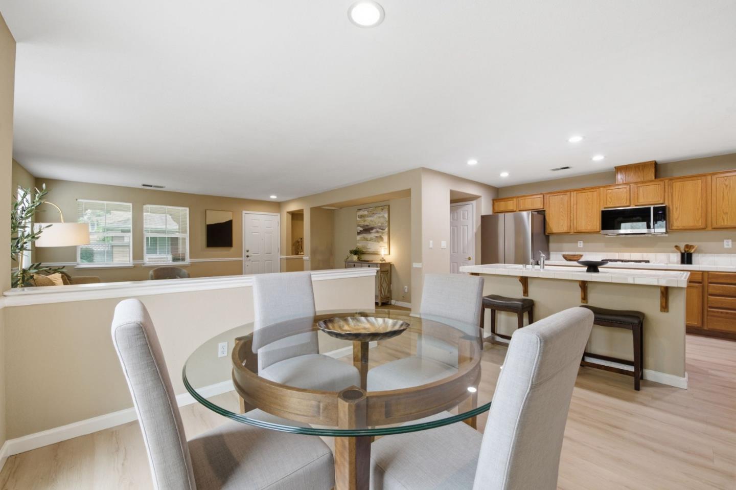 23 Willet Court