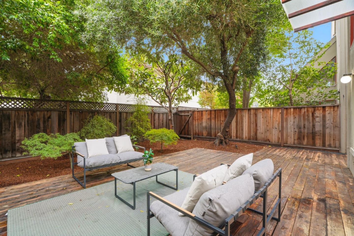 1912 Montecito Avenue 2
