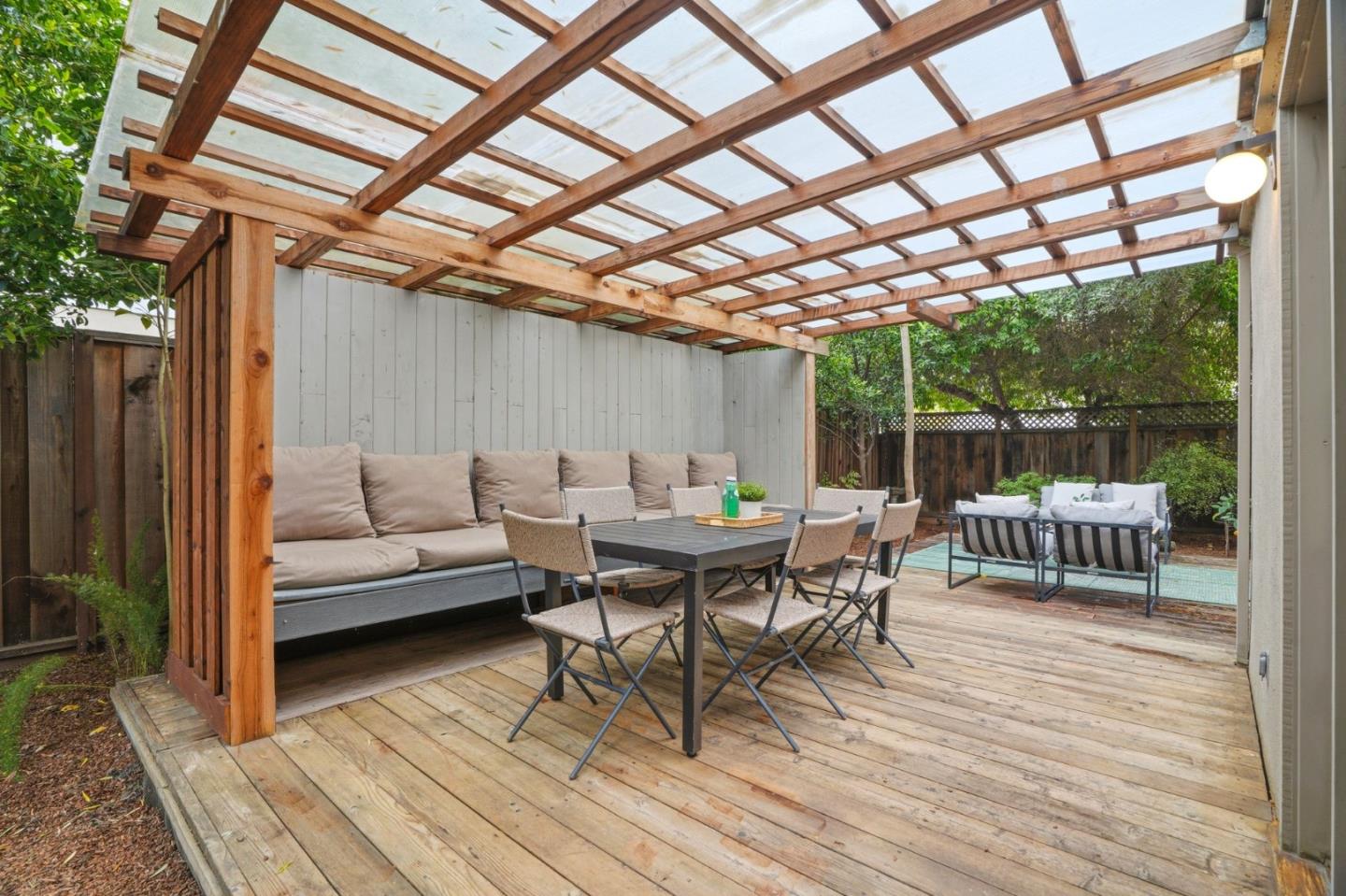 1912 Montecito Avenue 2