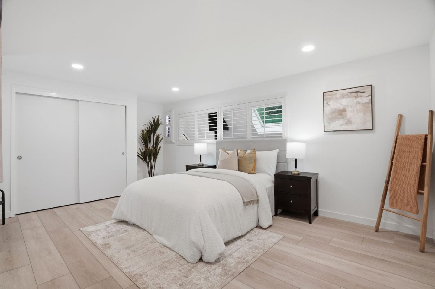 1912 Montecito Avenue 2