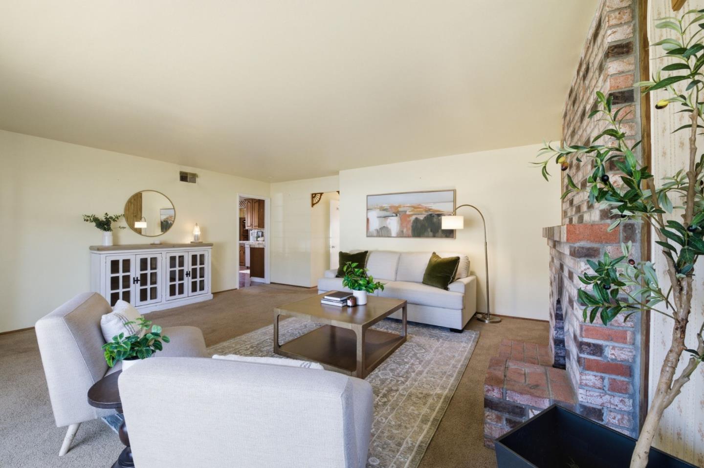 1229 Crestwood Drive