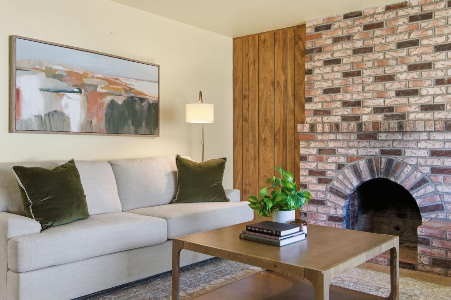 1229 Crestwood Drive