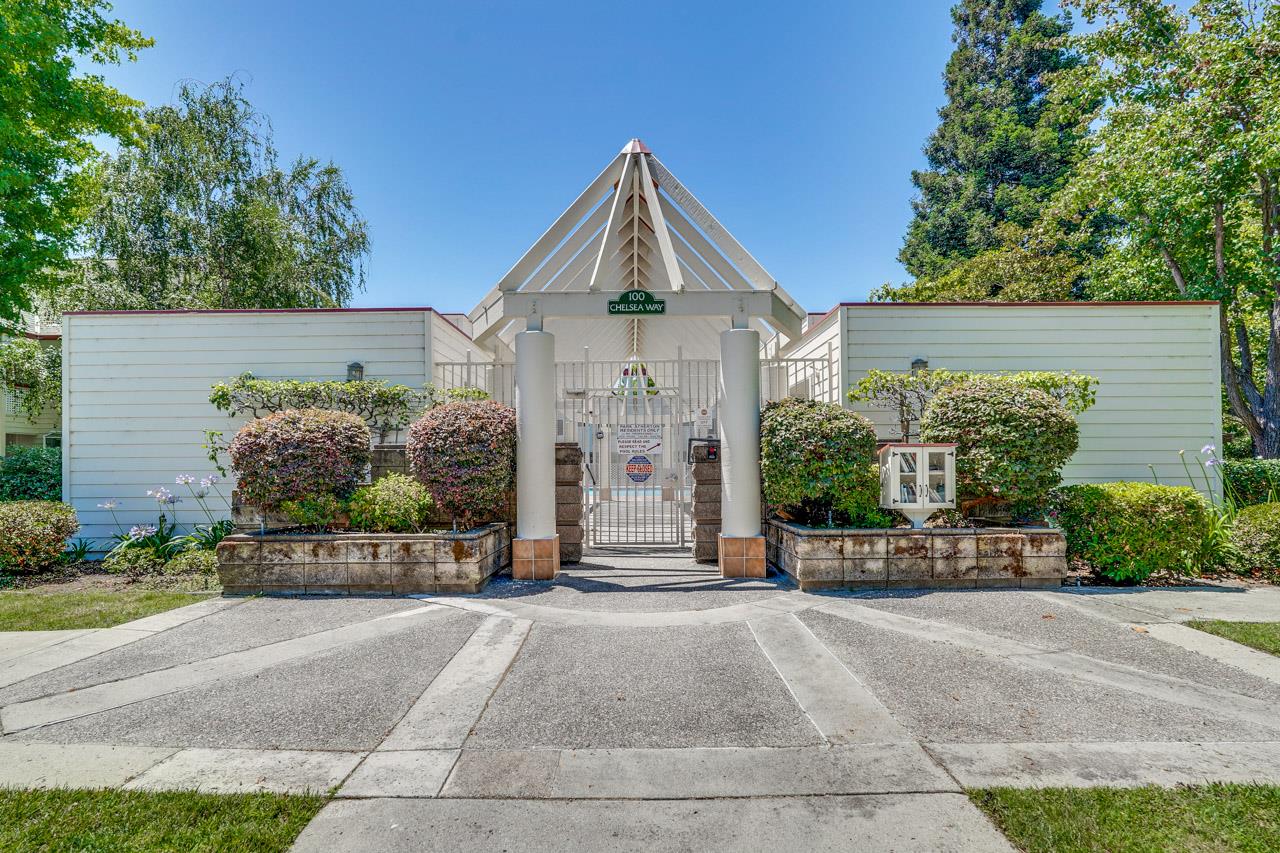103 Chelsea WAY
