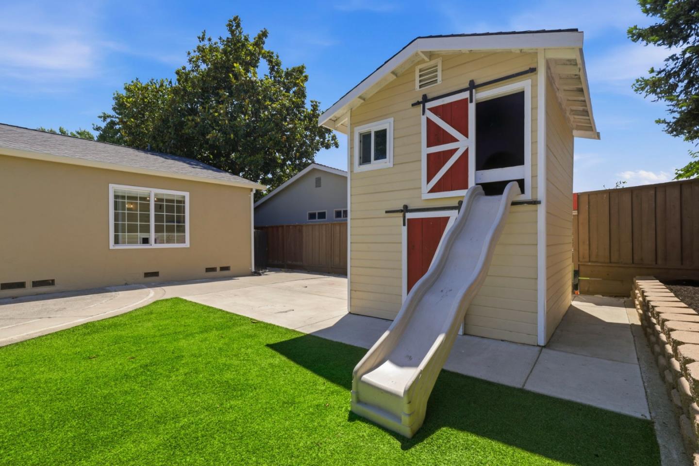 536 Covington Way