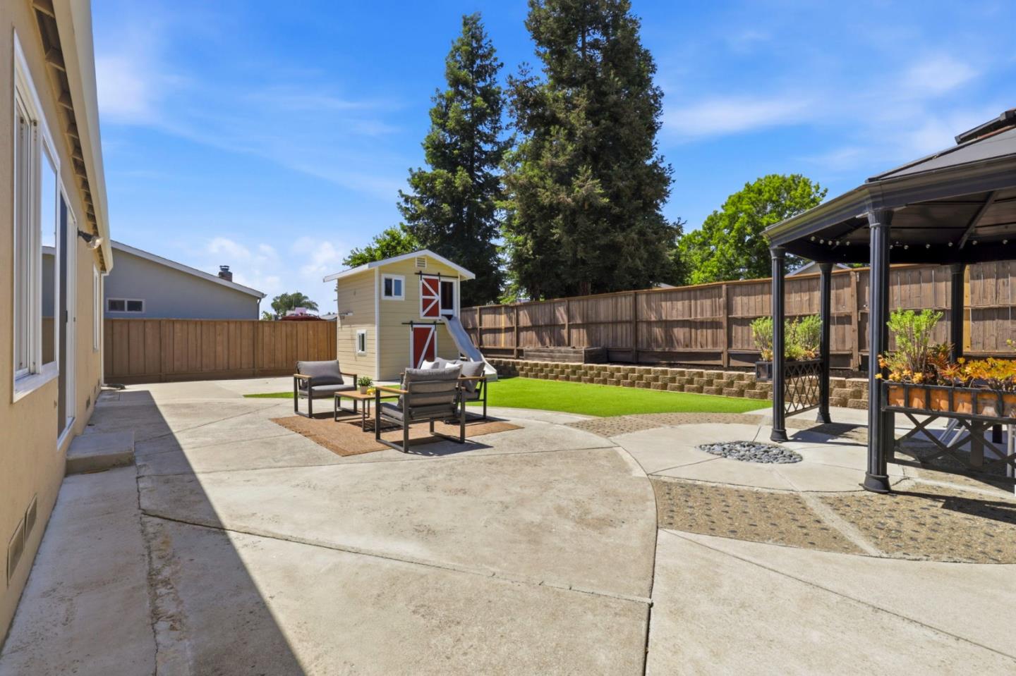 536 Covington Way