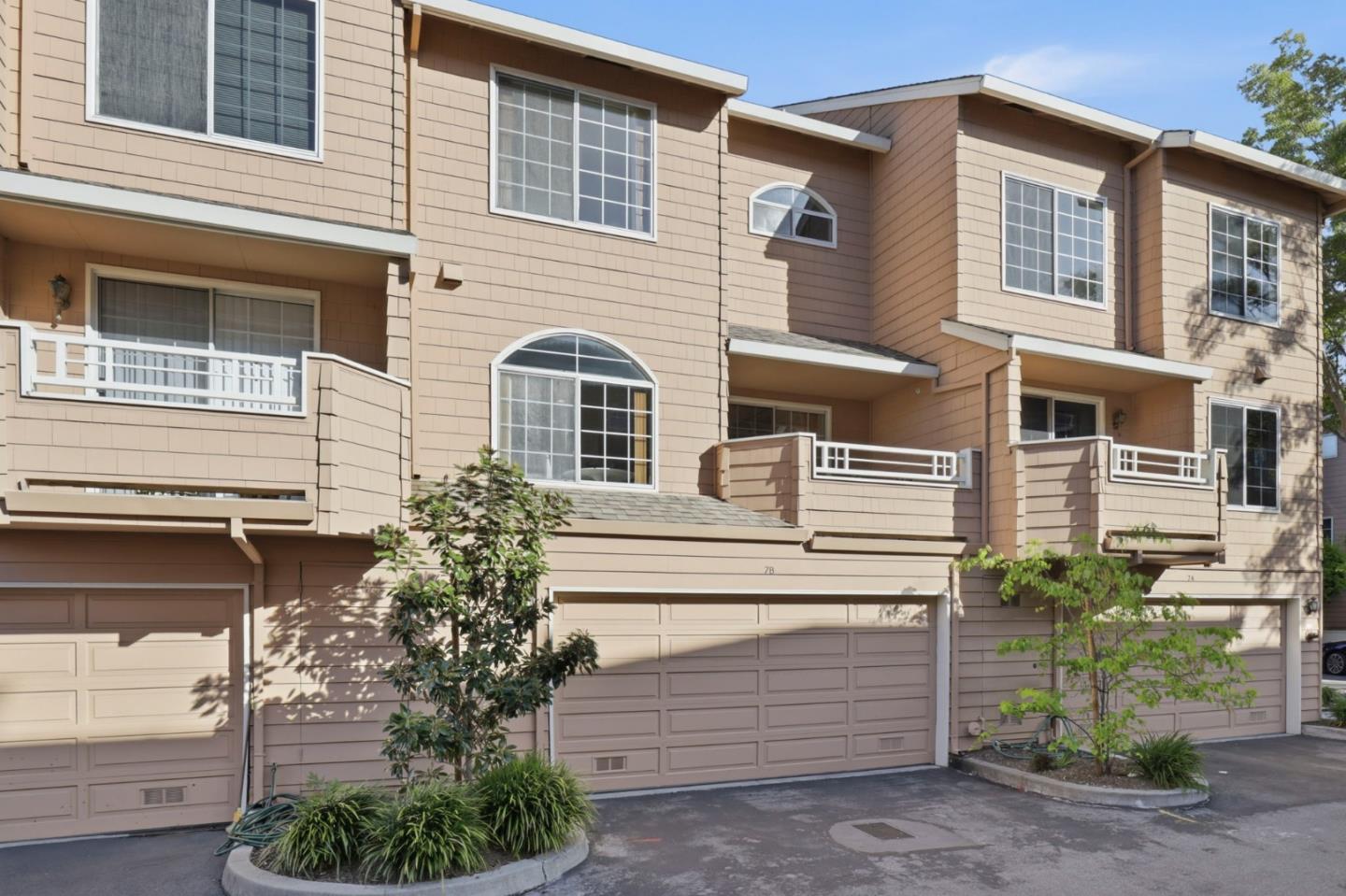 444 San Antonio RD 7B