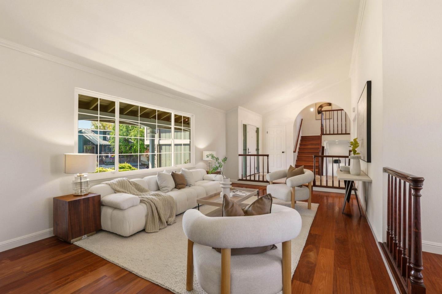 3138 La Mesa DR