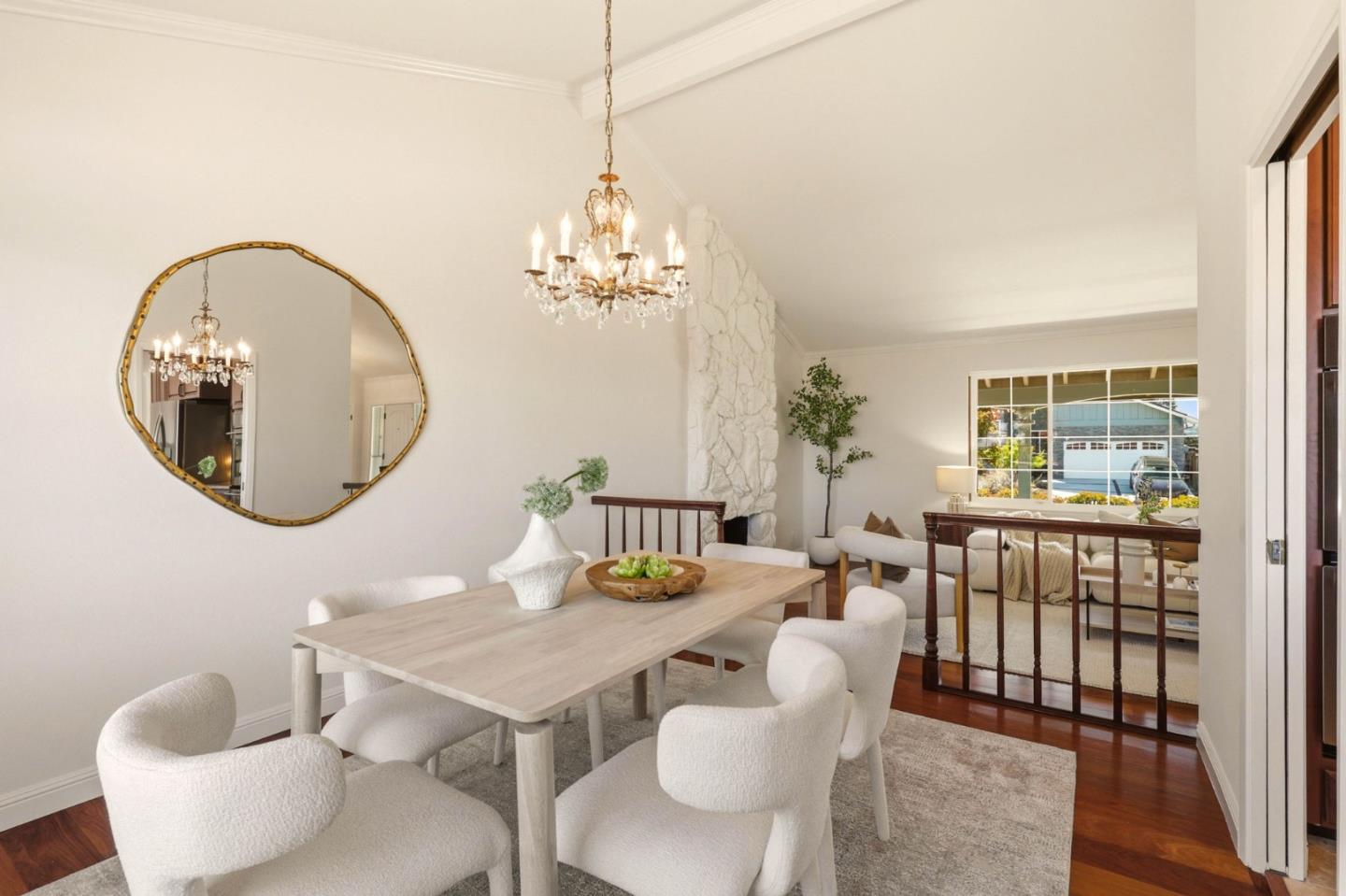 3138 La Mesa DR