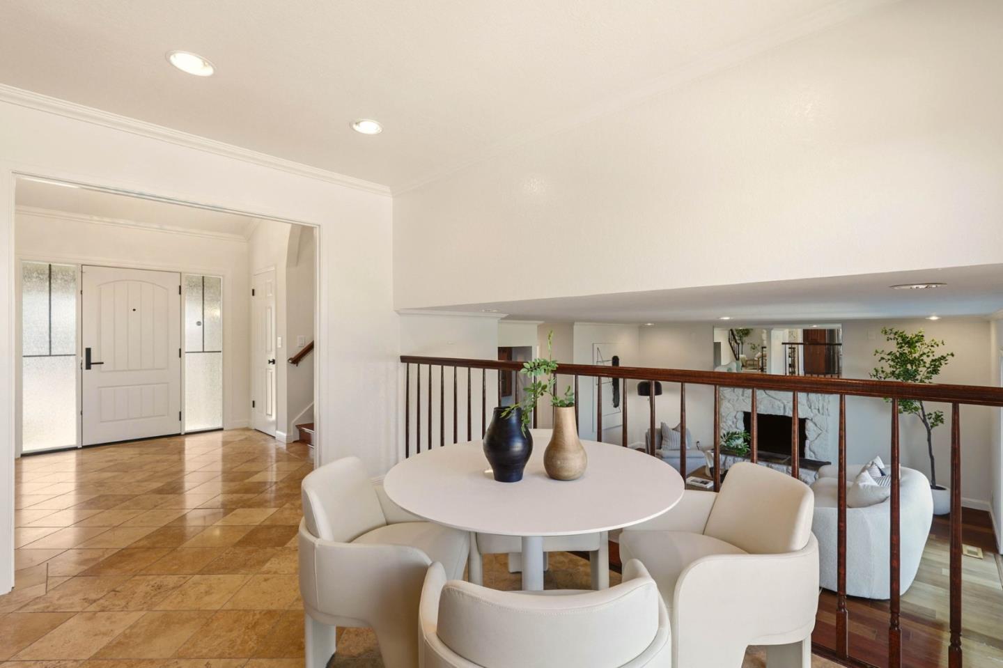 3138 La Mesa DR