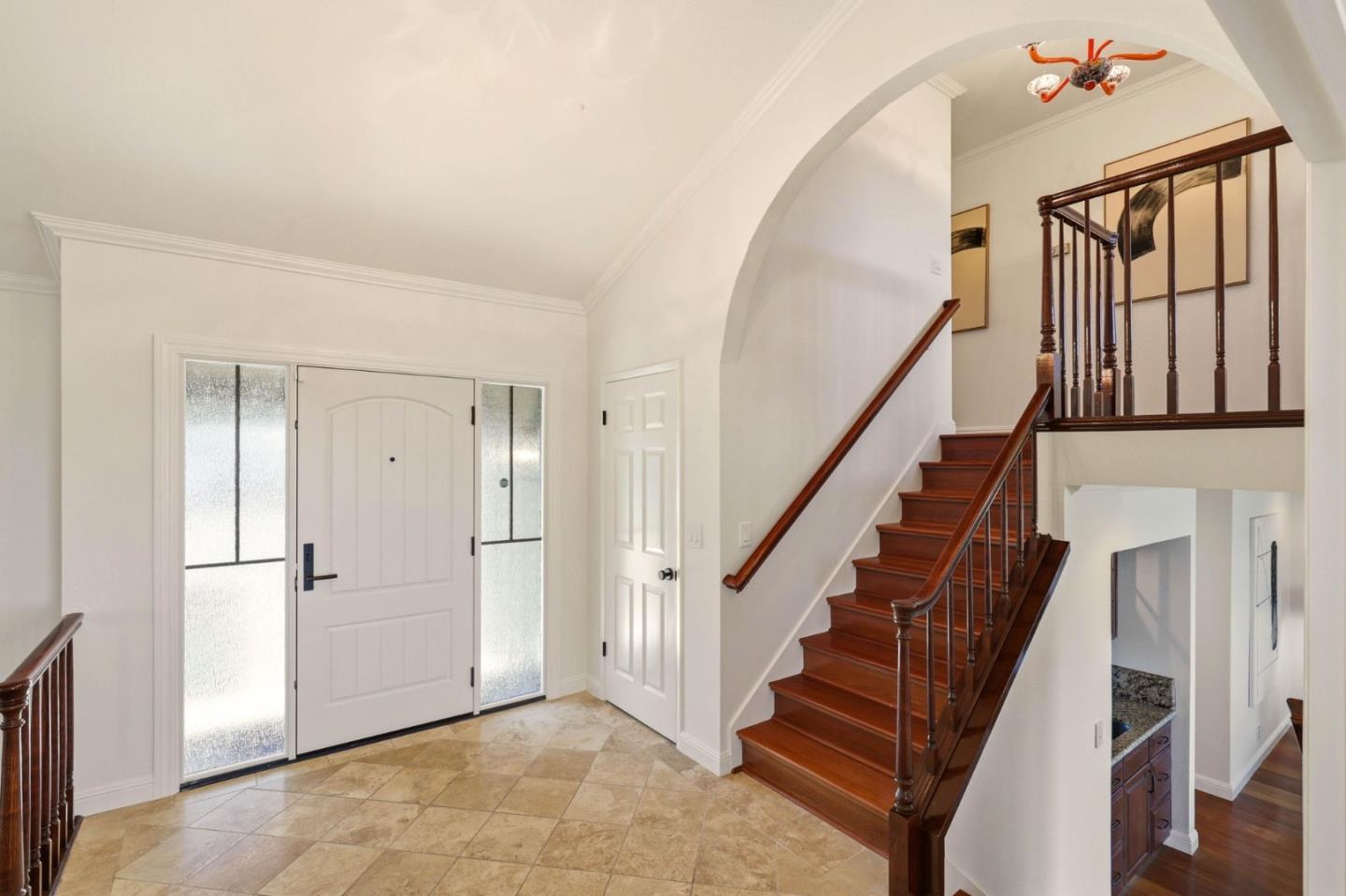 3138 La Mesa DR