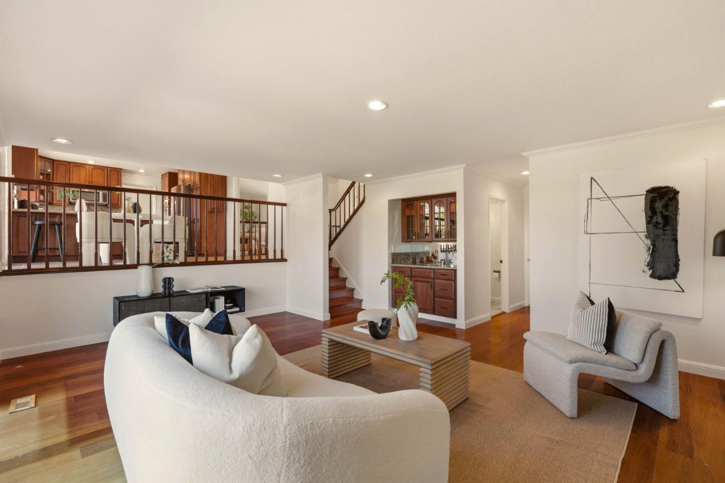 3138 La Mesa DR