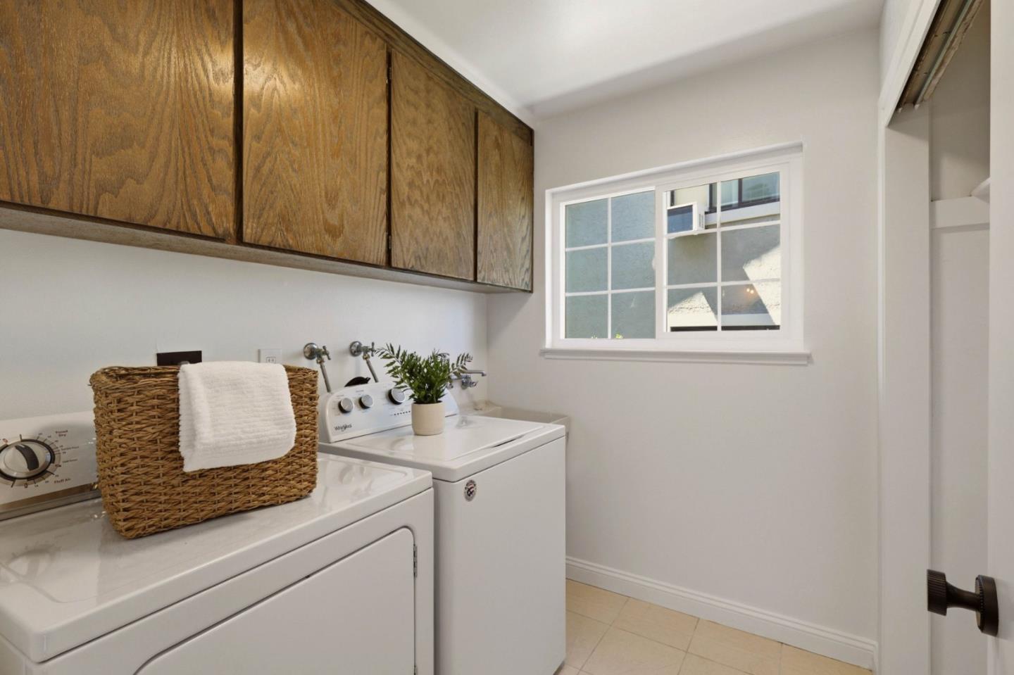 3138 La Mesa DR